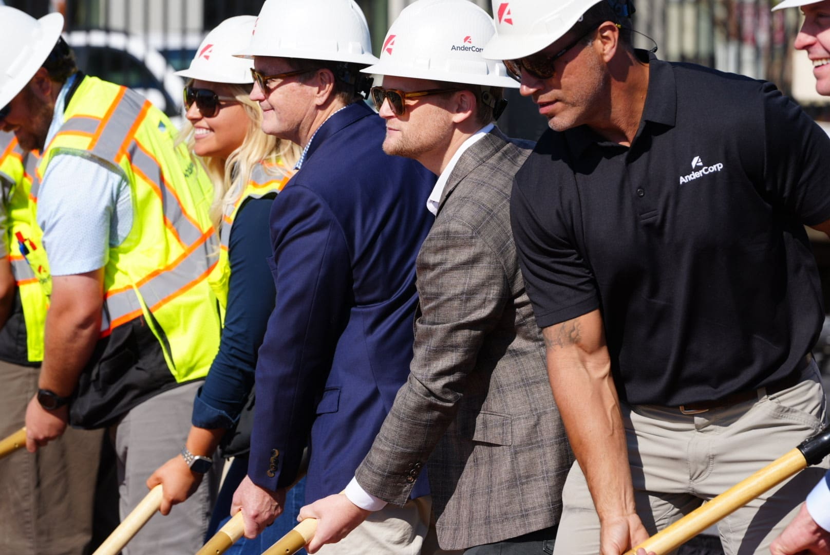 Groundbreaking_04